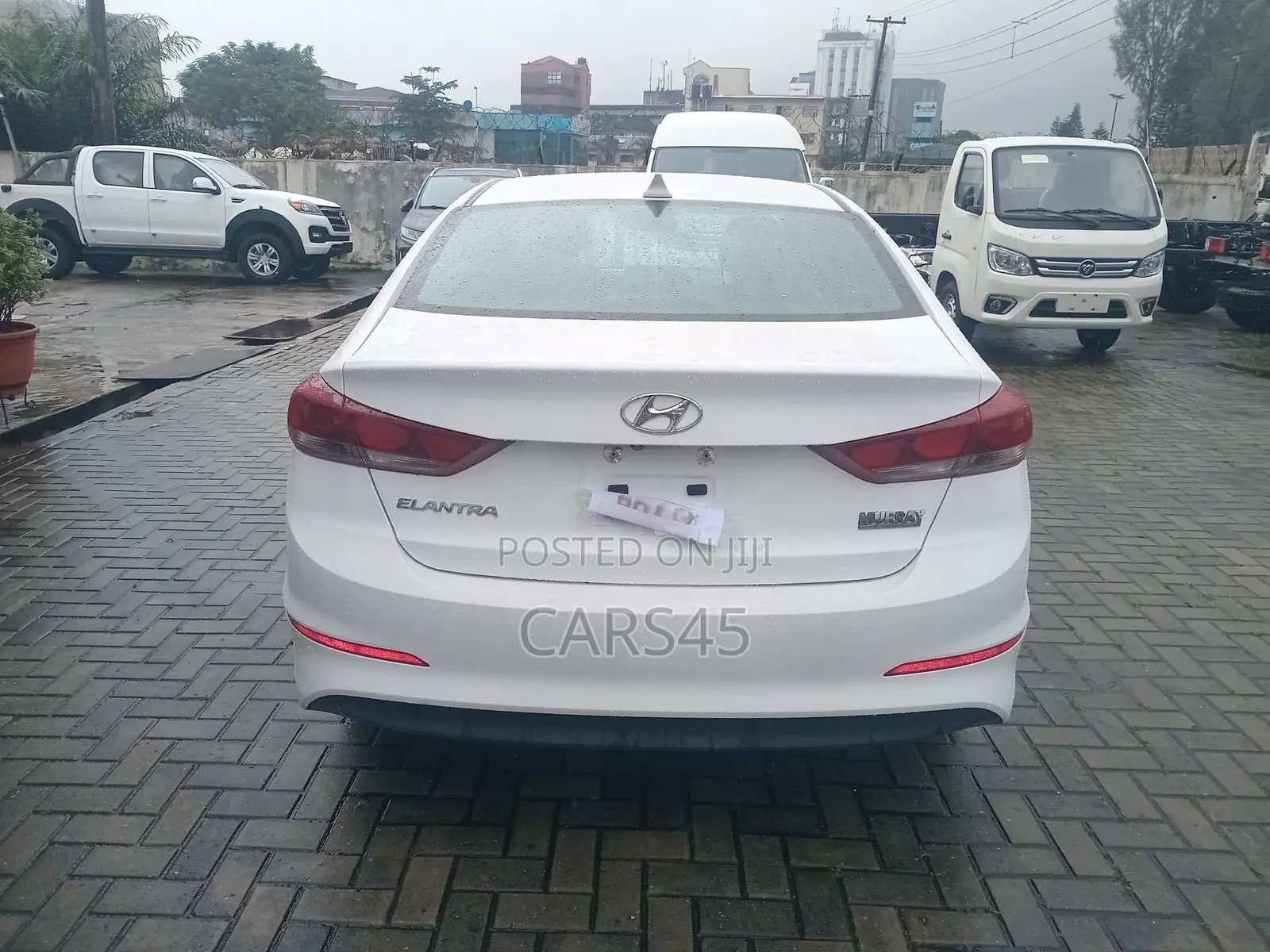 Hyundai Elantra 2017 White
