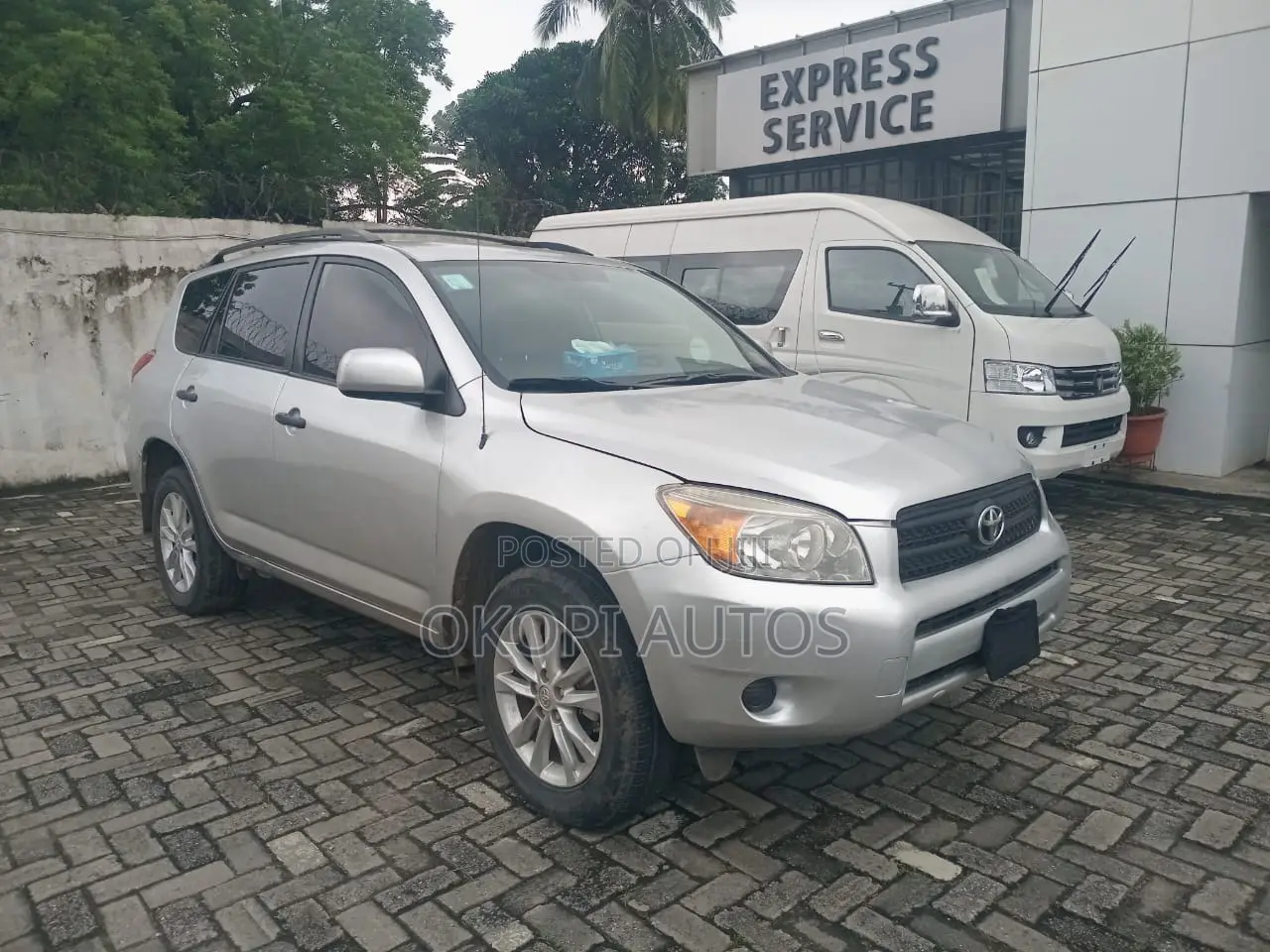 Toyota RAV4 2007 Silver