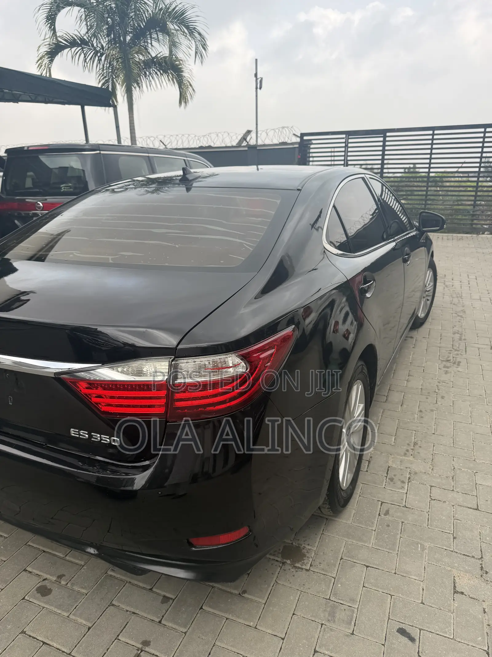 Lexus ES 2013 Black