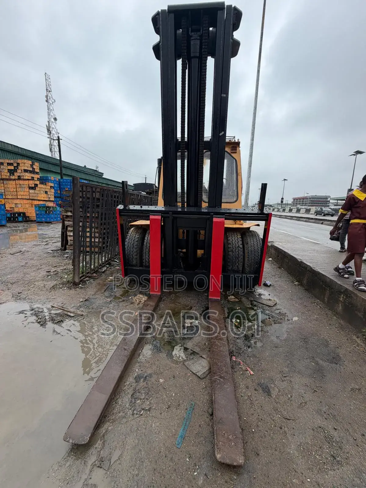 15 Tons Caterpillar Forklift