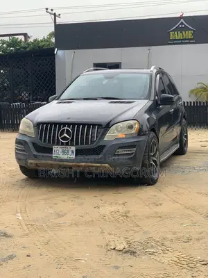 Mercedes-Benz M Class ML550 AWD 4MATIC 2009 Black