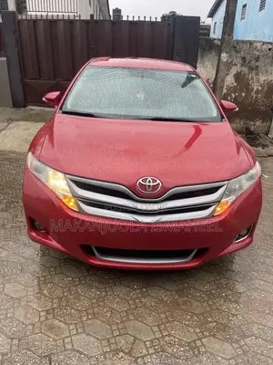 Toyota Venza XLE 2013 Red