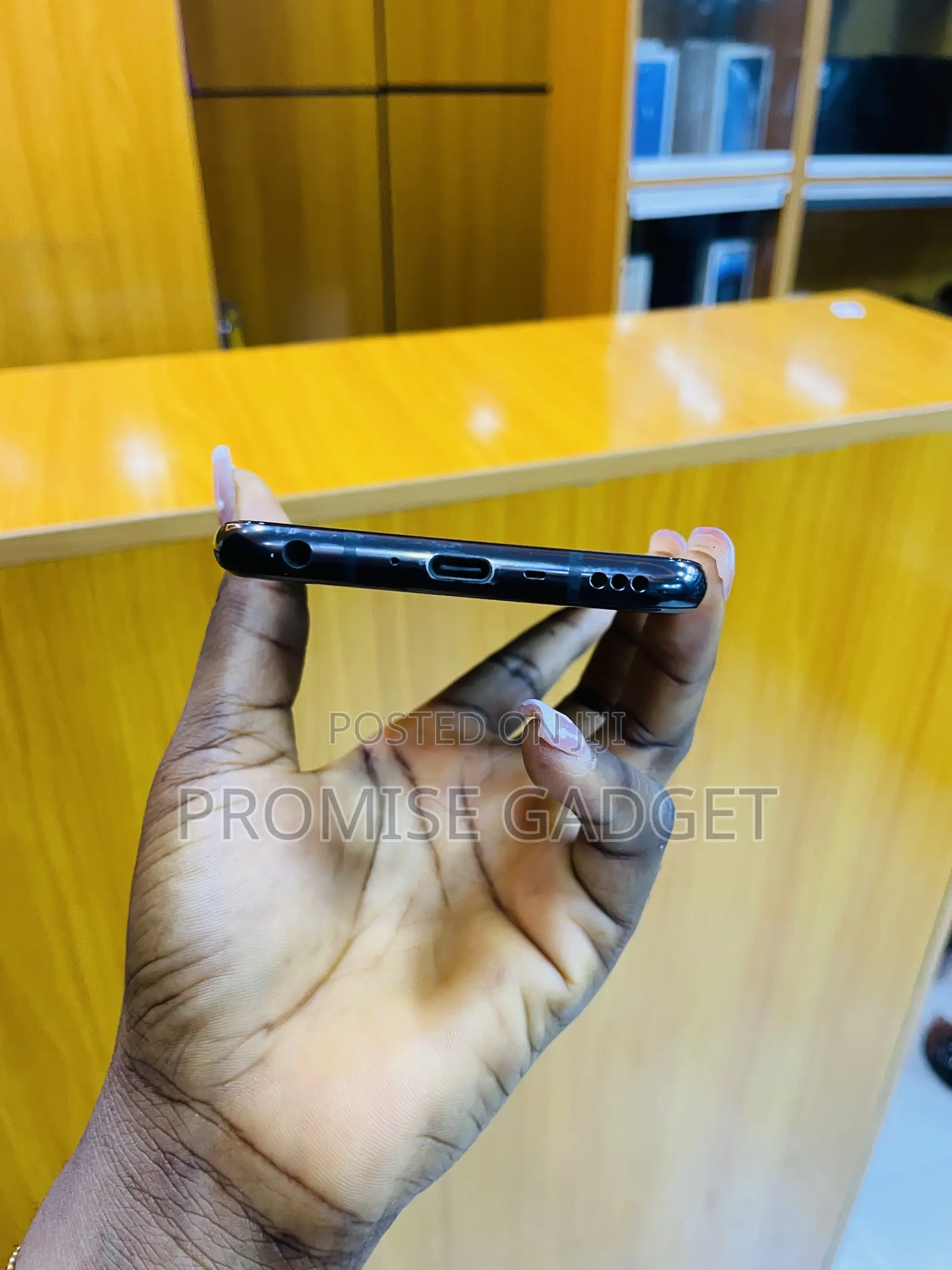 LG V50 ThinQ 128 GB Black