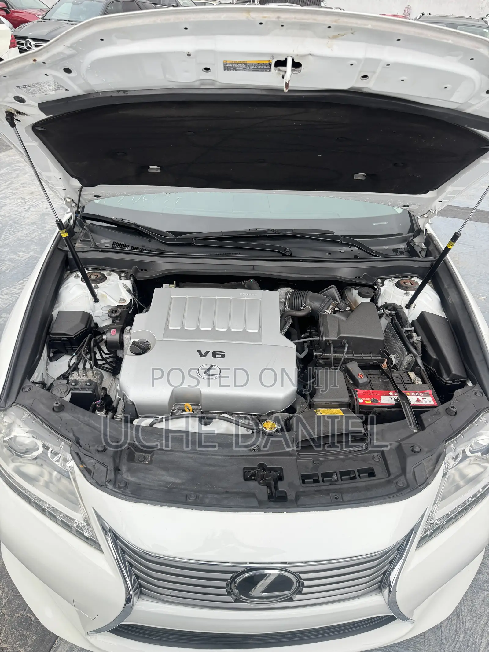 Lexus ES 2015 White