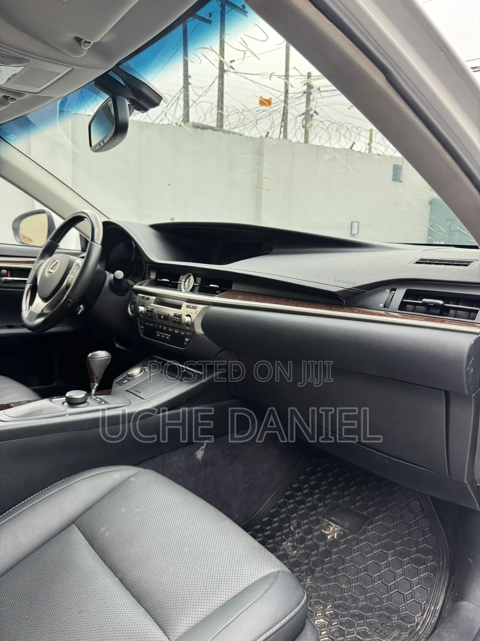 Lexus ES 2015 White