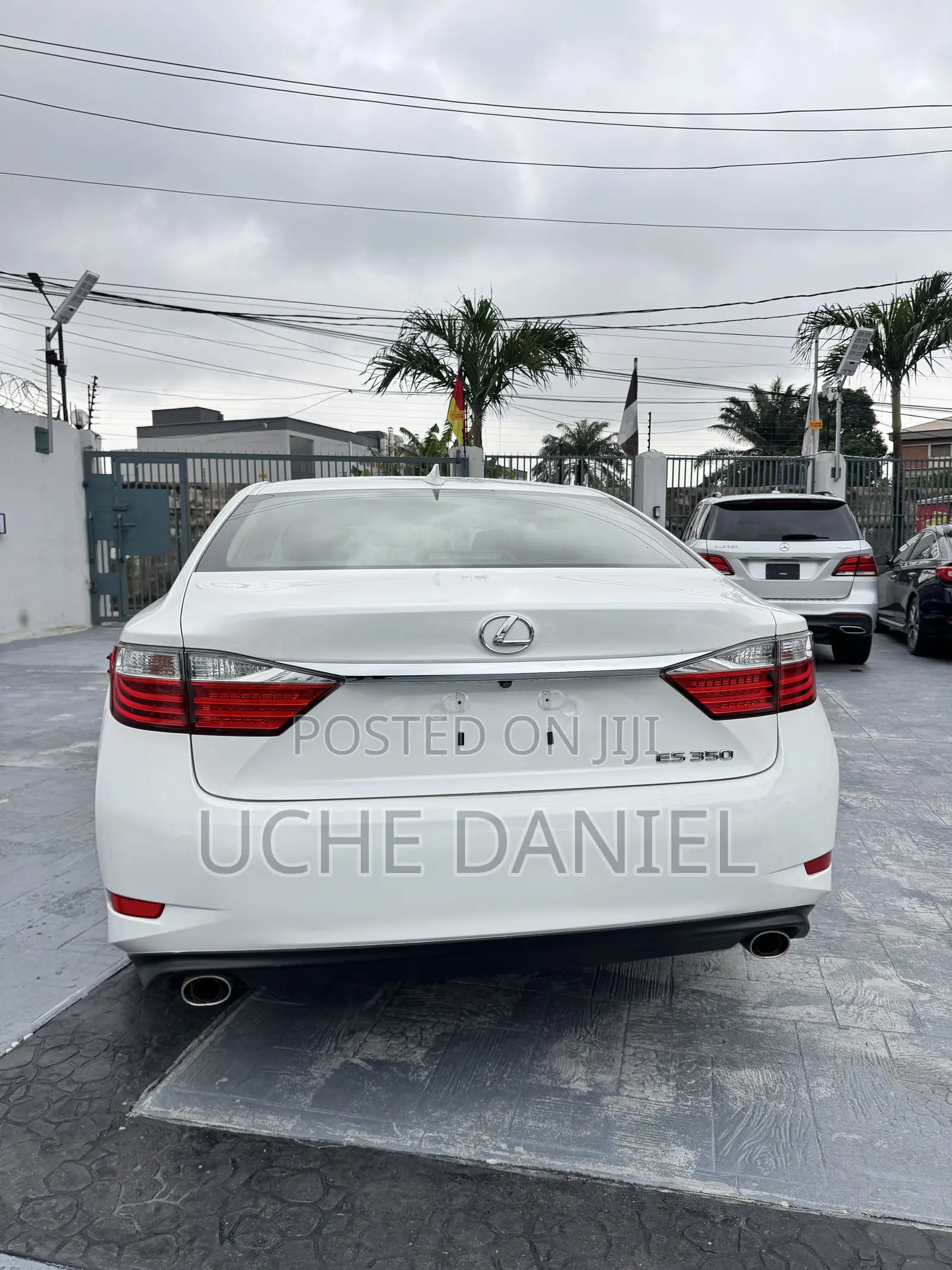Lexus ES 2015 White