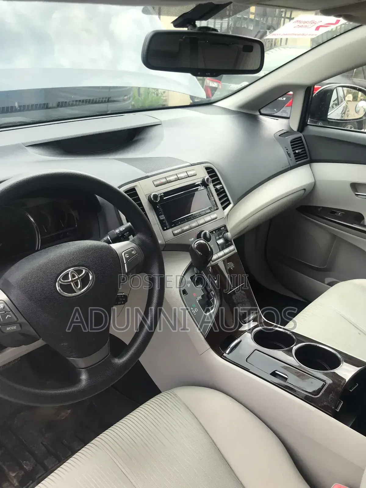 Toyota Venza 2011