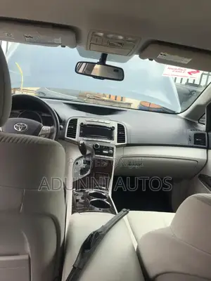 Toyota Venza 2011