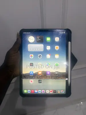 Apple iPad Pro 11 (2024) 64 GB Silver