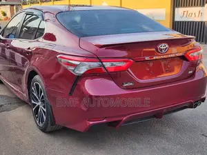 Toyota Camry 2018