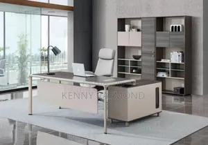 Executive Wooden Office Table With Side Extension