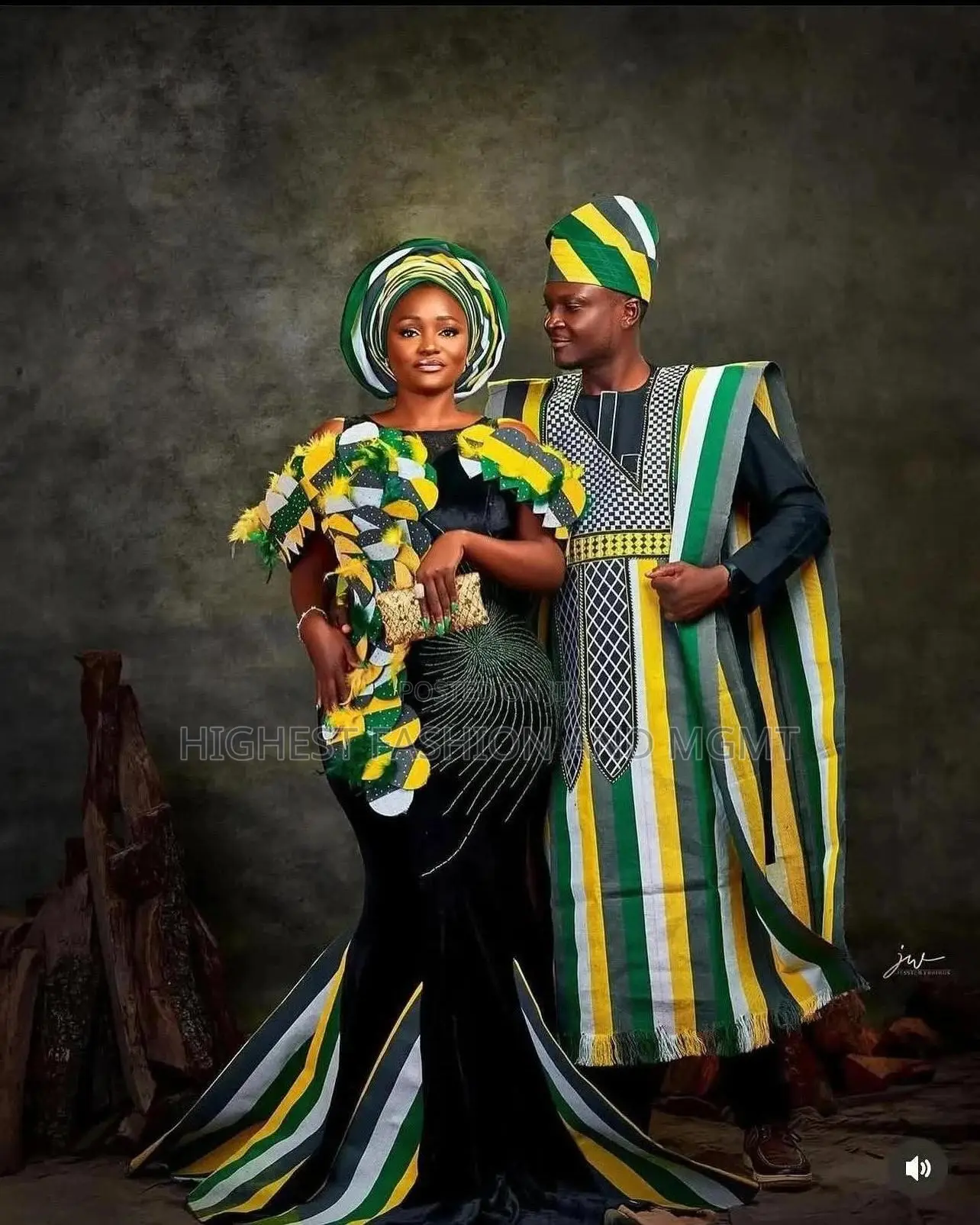 Iro And Buba Men’S Structured Striped Agbada