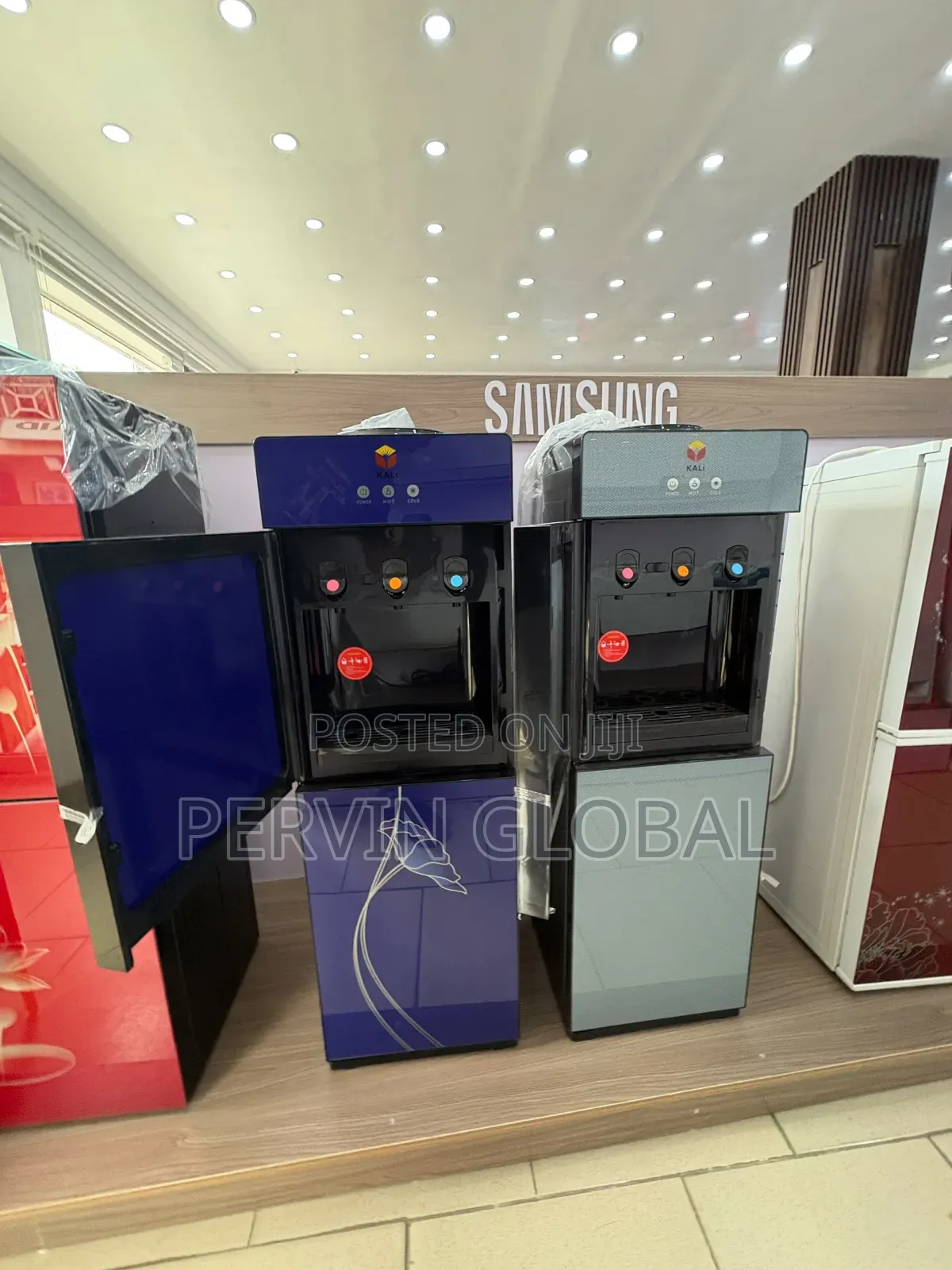 Kali Dispenser With Fridge