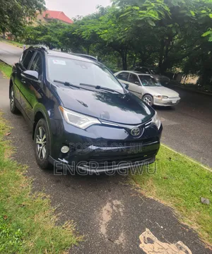 Toyota RAV4 2018 Blue