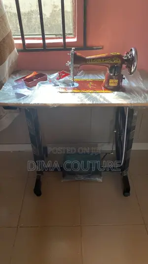 Faily Used Loki Sewing Machine Still in Good Shape and Use