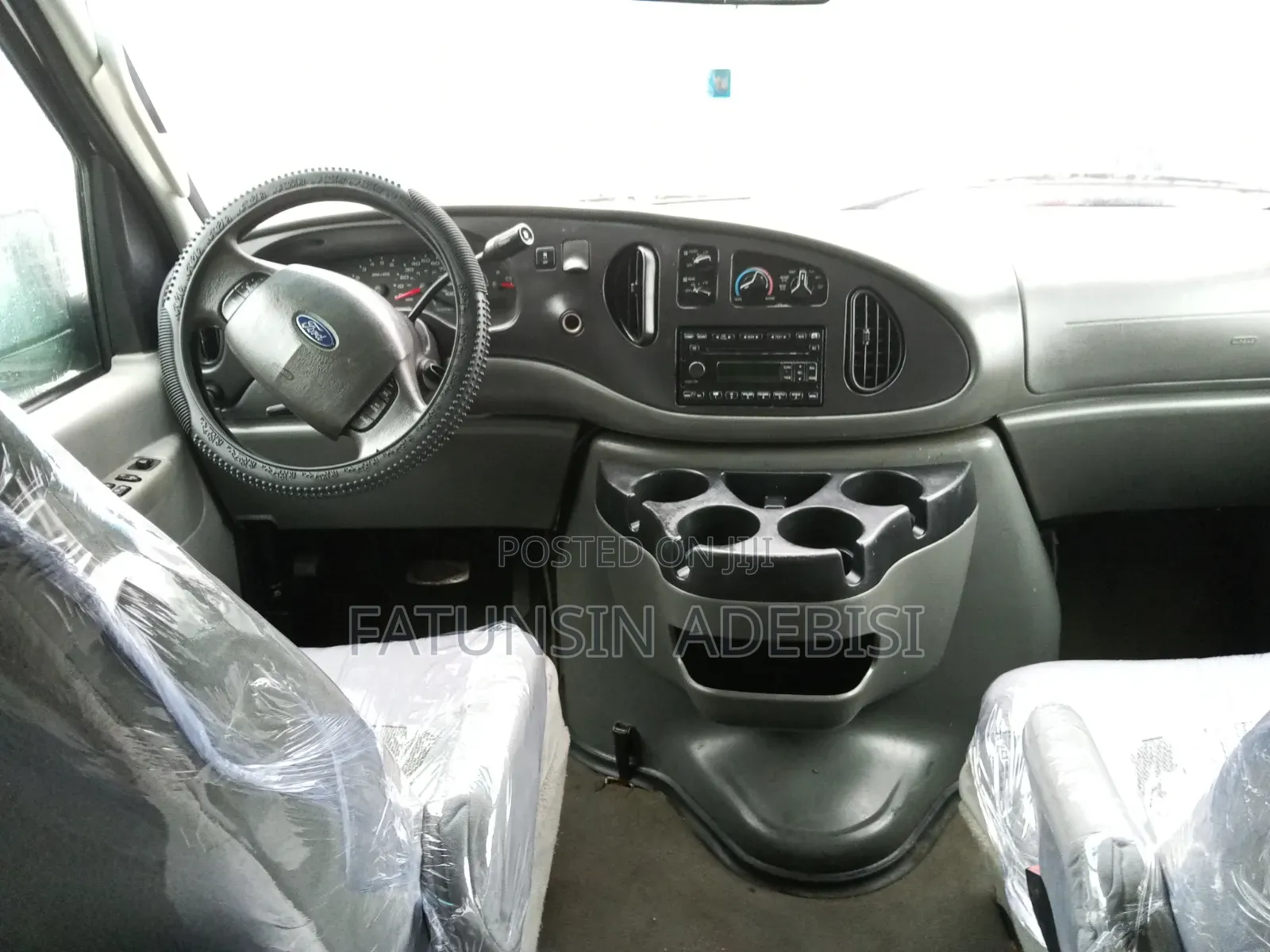 Ford E350 2006 White
