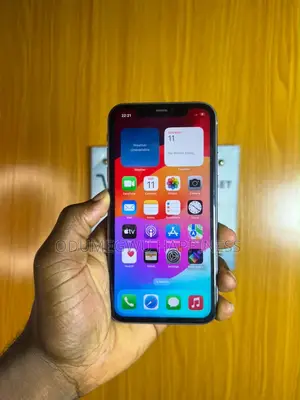 Apple iPhone 11 64 GB