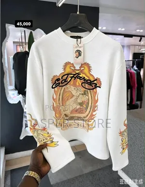 Well Branded Designer Sweatup