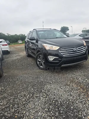Hyundai Santa Fe 2015 Black