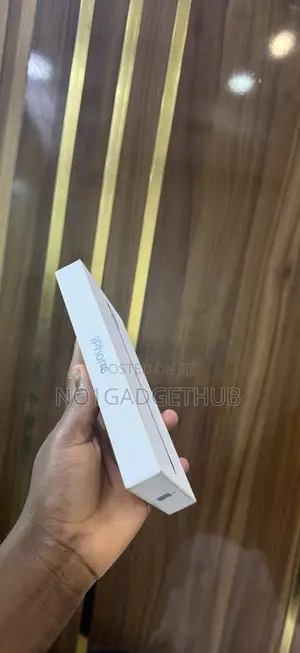 New Apple iPhone Air 256 GB Blue