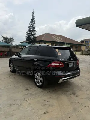 Mercedes-Benz M Class ML 350 4Matic 2012 Black