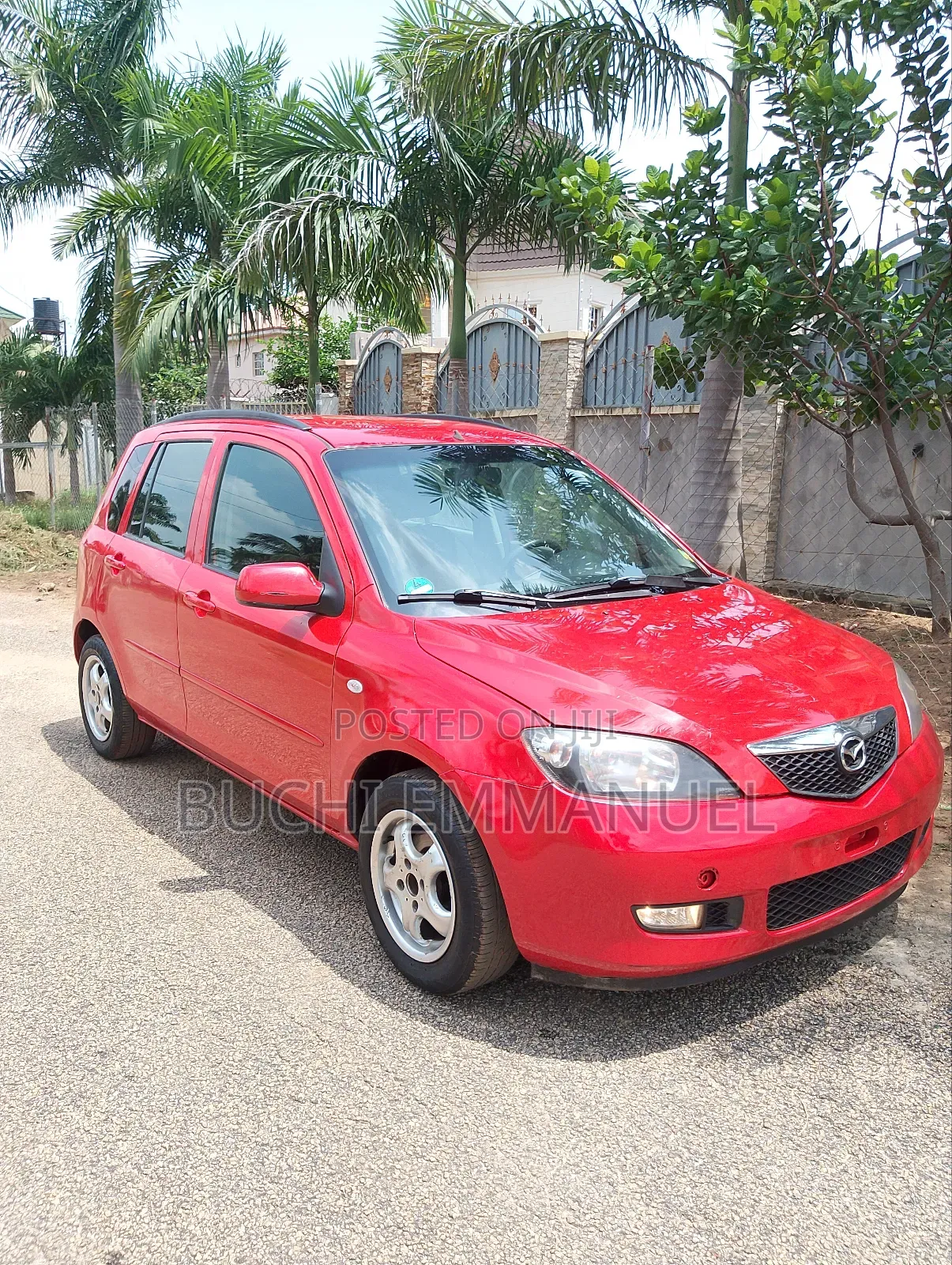 Mazda Bongo 2009 Red