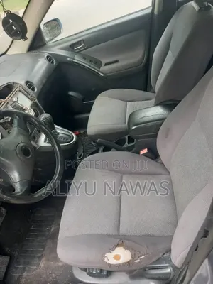 Toyota Matrix 2004 Blue