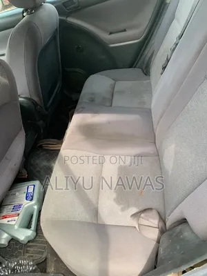 Toyota Matrix 2004 Blue