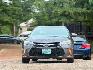 Toyota Camry 2015 Gray
