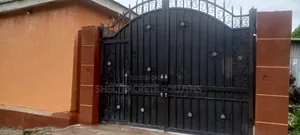 Furnished 2bdrm Block of Flats in Abule Close, Igbogbo for sale