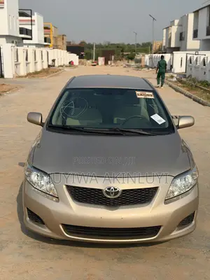 Toyota Corolla 2010 Brown