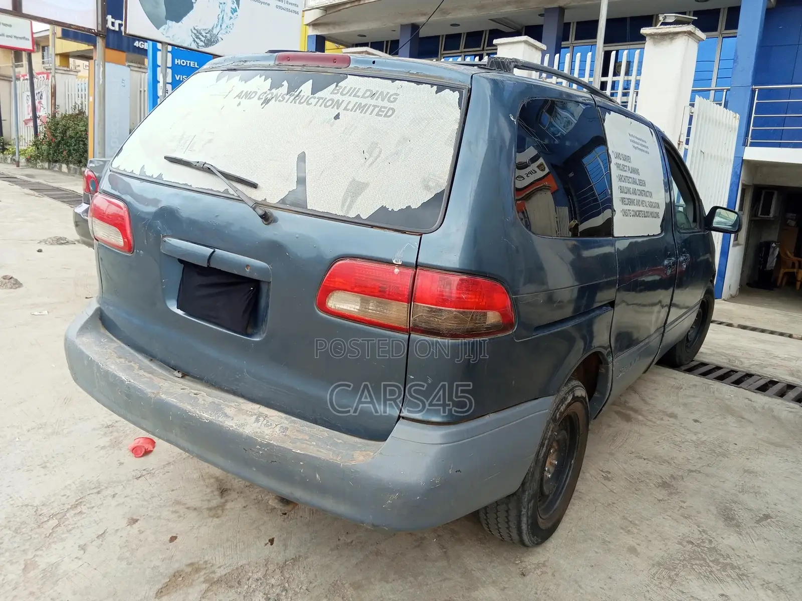 Toyota Sienna 2002 Blue