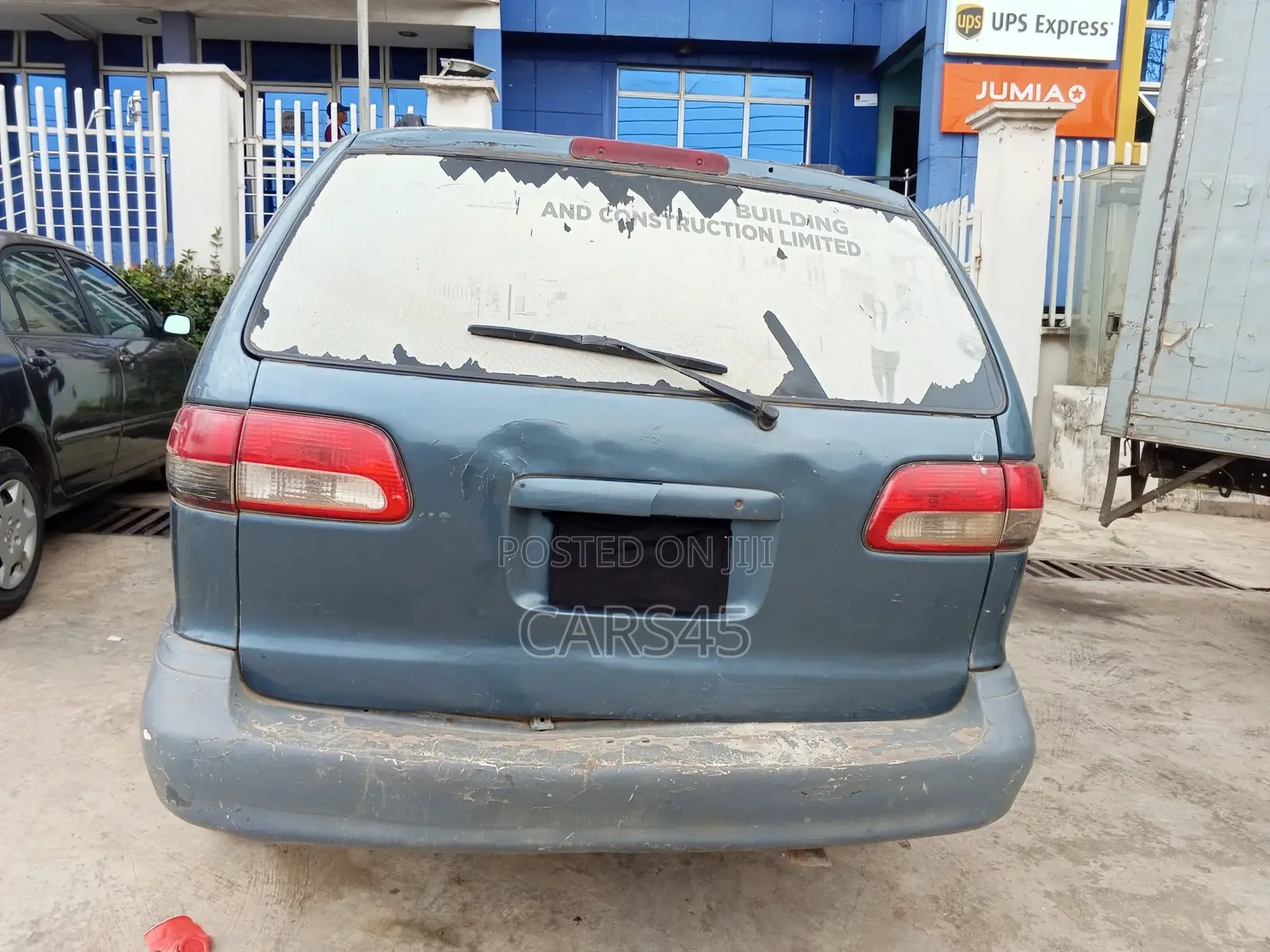 Toyota Sienna 2002 Blue