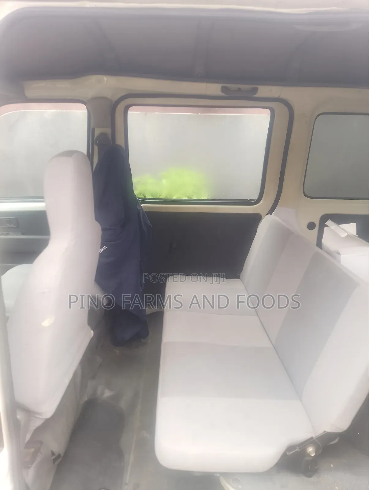 Daihatsu Hijet 2010 White