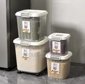 Storage Container With Wheel.