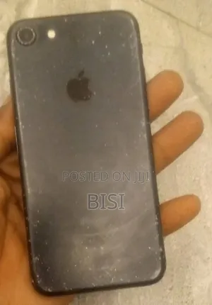 Apple iPhone 7 32 GB Black