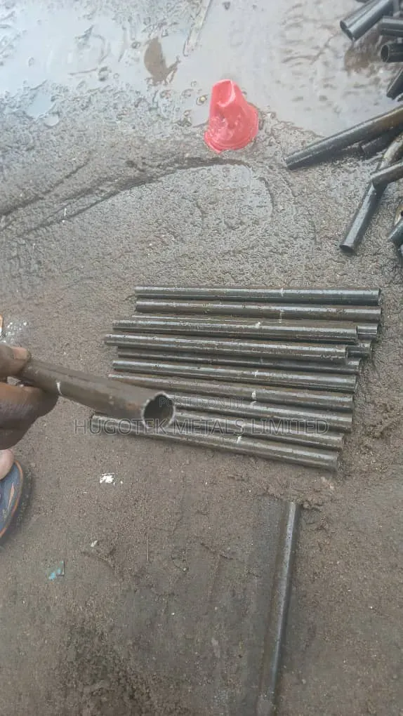 3⁄8 Round Pipe