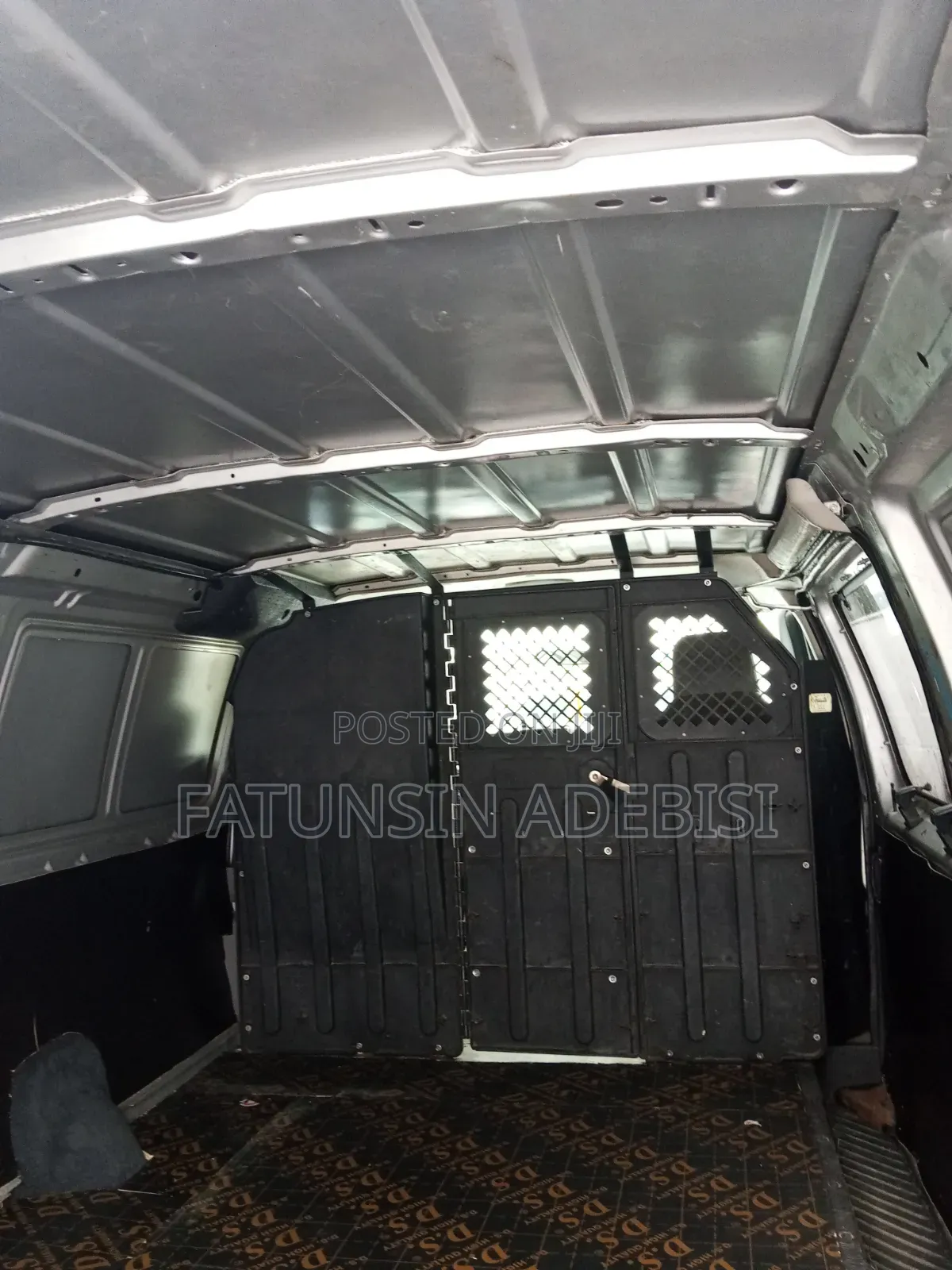 Ford E250 2011 Silver