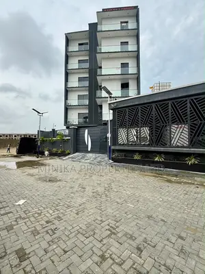 Furnished 3bdrm Apartment in Lekki Phase 1 for sale