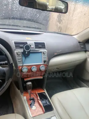 Toyota Camry LE 4dr Sedan (2.5L 4cyl 6AM) 2010 Black
