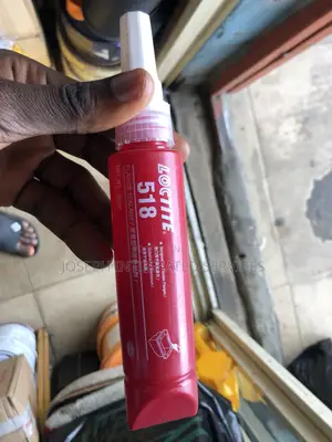 Loctite 518 Flange Sealant.