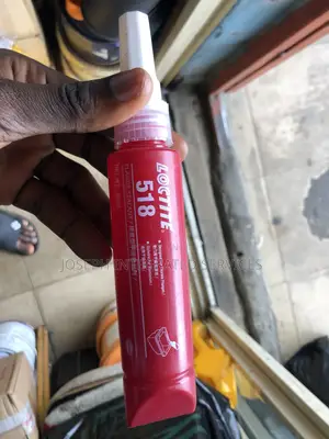 Loctite 518 Flange Sealant.