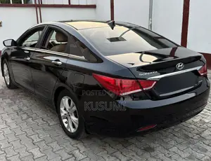 Hyundai Sonata Limited Sedan FWD (2.4L 4cyl 6A) 2011 Black