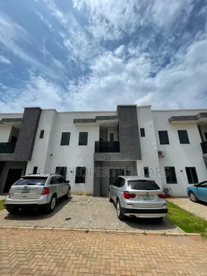 3bdrm Townhouse/Terrace in Kubwa for sale