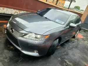 Lexus ES 2014 Gray