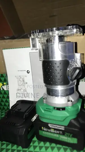 Cordless Brushless Trimmer