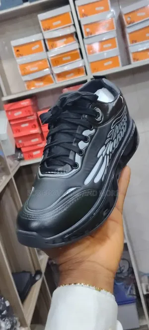 All Black Unisex Sneakers
