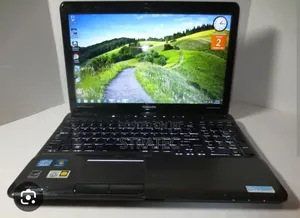 Laptop Toshiba Satellite  P745 4GB Intel Core i5 HDD 500GB