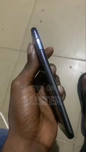 Samsung Galaxy S10e 128 GB Black