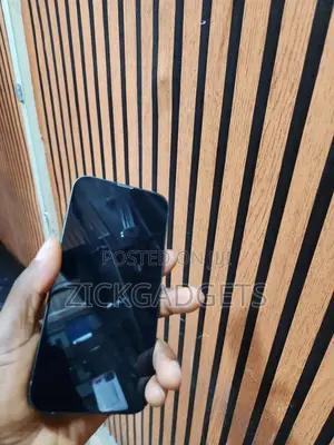 Apple iPhone 14 128 GB Green